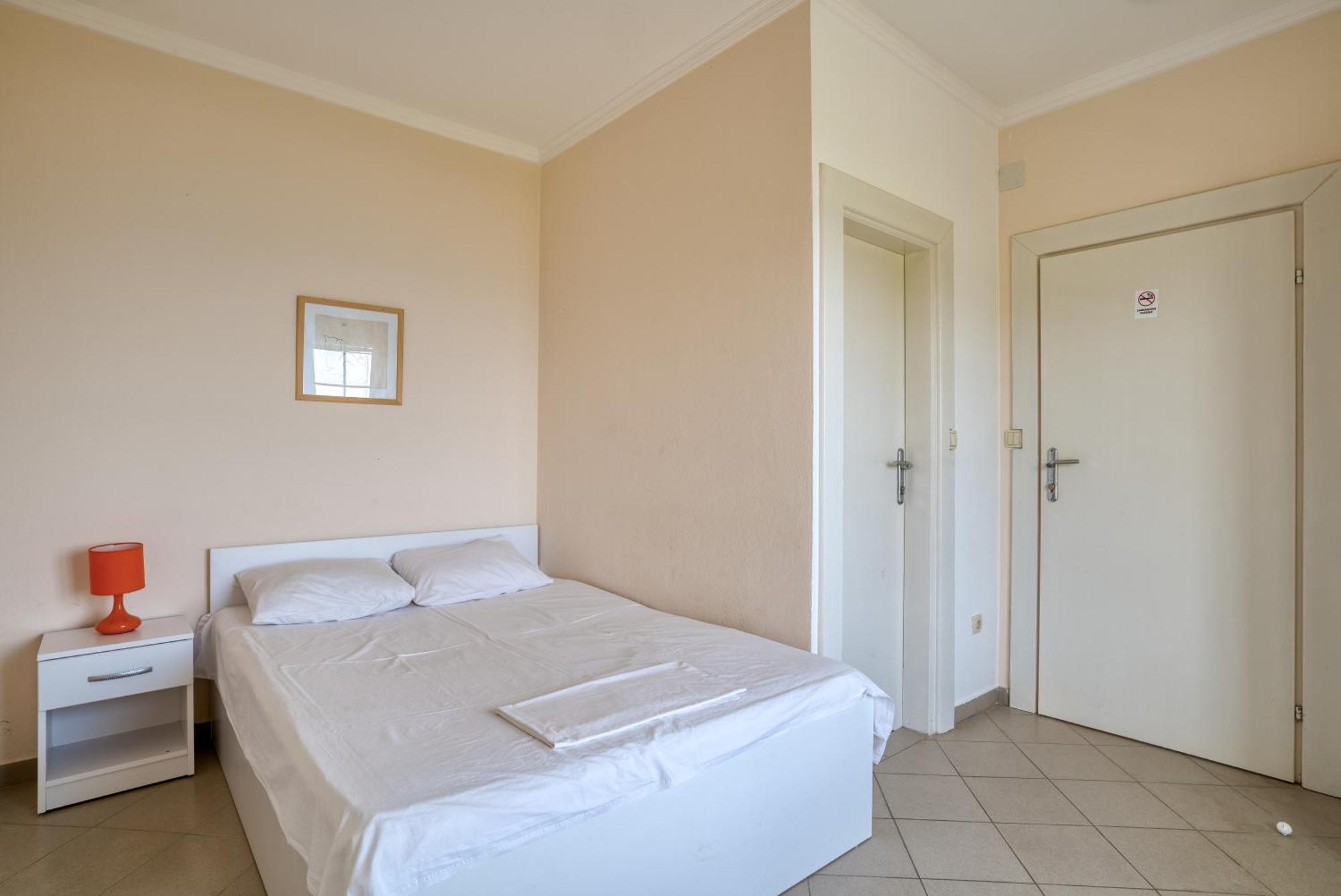 Snezna Kraljica Appartement Sutomore Buitenkant foto
